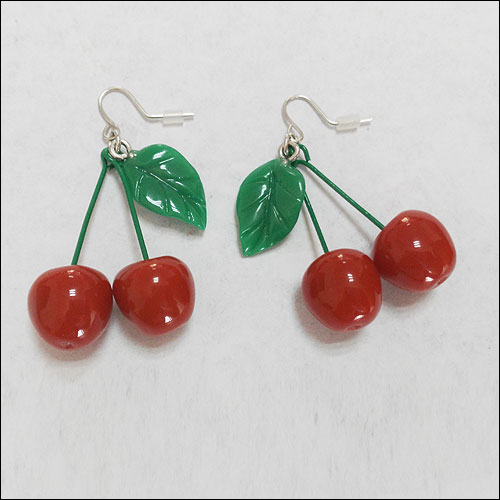 Cherry earrings with green leaf Cherry earrings with green leaf